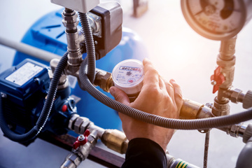 Quelle entreprise solliciter pour installer une pompe à eau ?