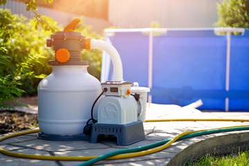 vendeur de filtres de piscine Nîmes